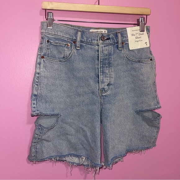 Abercrombie & Fitch Jean Shorts Women's Size 28 Denim Dad Short High Rise NWT - Picture 3 of 11
